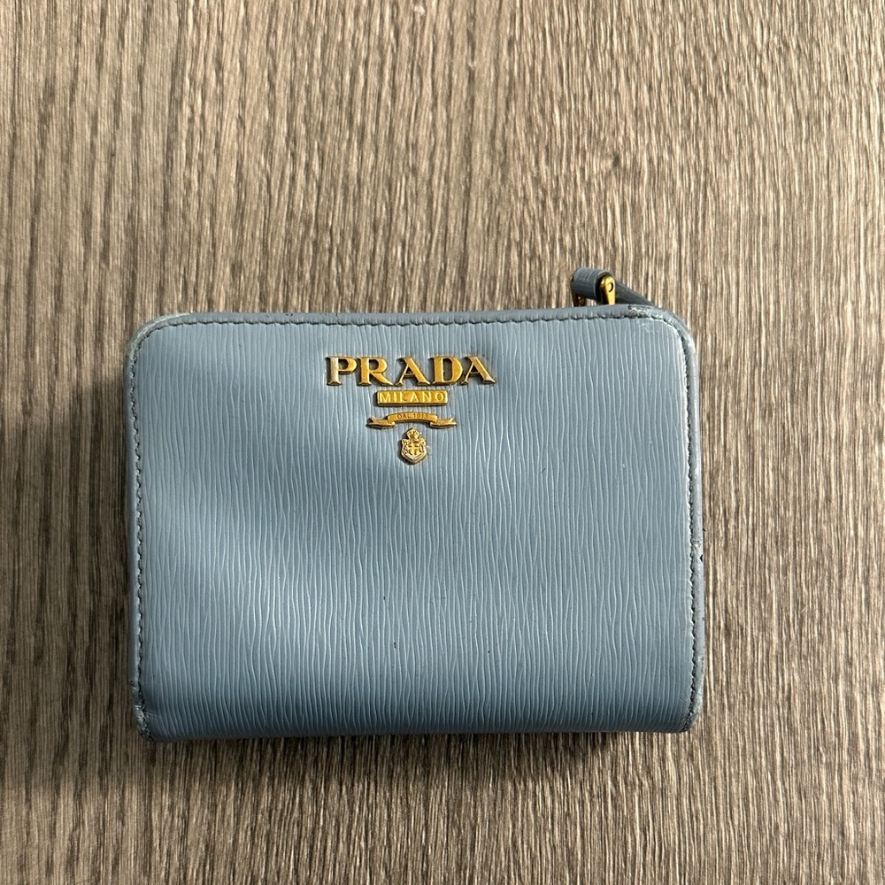Prada Women’s Wallet Blue